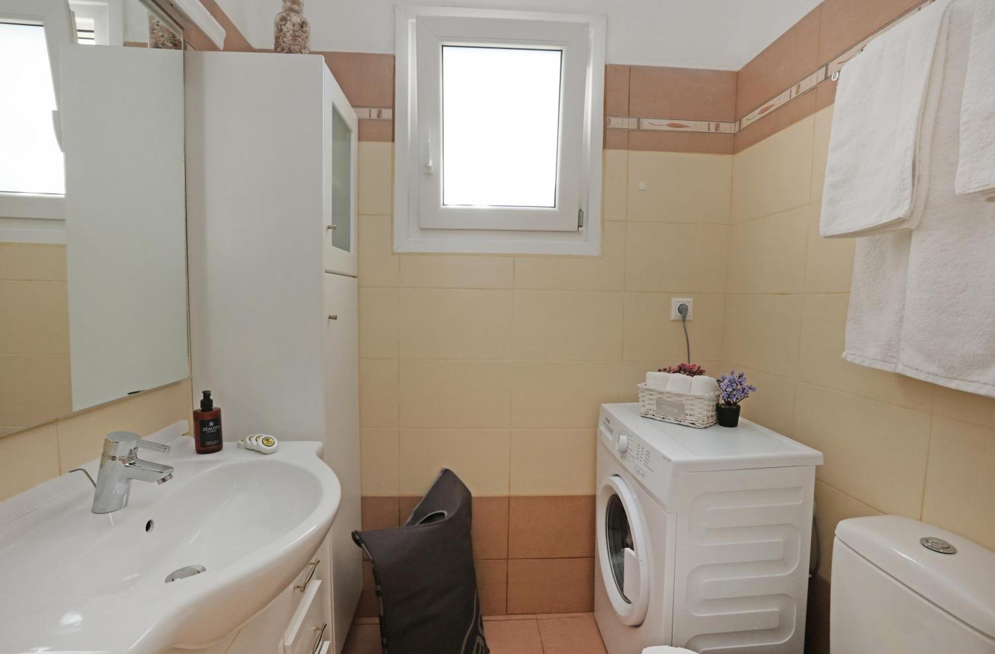 San Nikolas View Guest House 埃尔莫波利斯 外观 照片